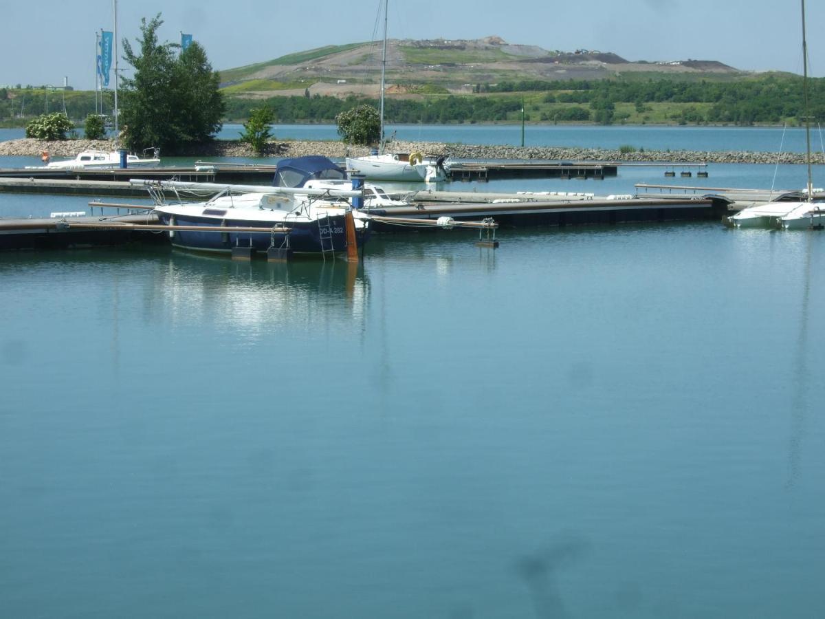 Rötha Ferienwohnung Am Neuseenland מראה חיצוני תמונה